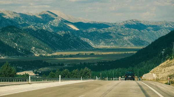 L'évolution des voitures de police au fil des siècles